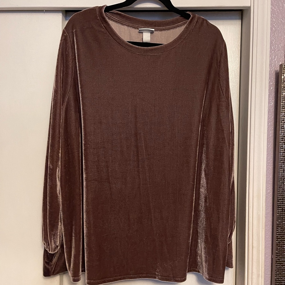 Ava & Viv Velvet Top